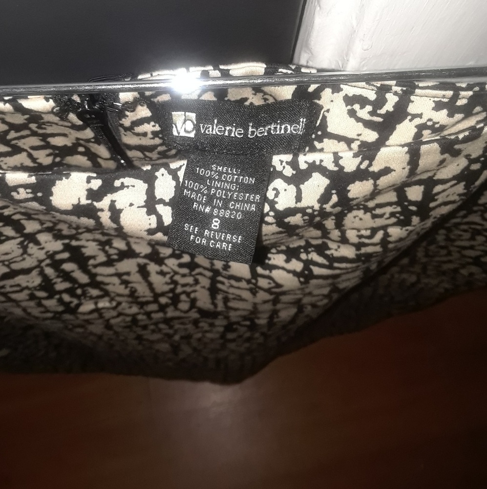 Skirt - Picture 3 of 3
